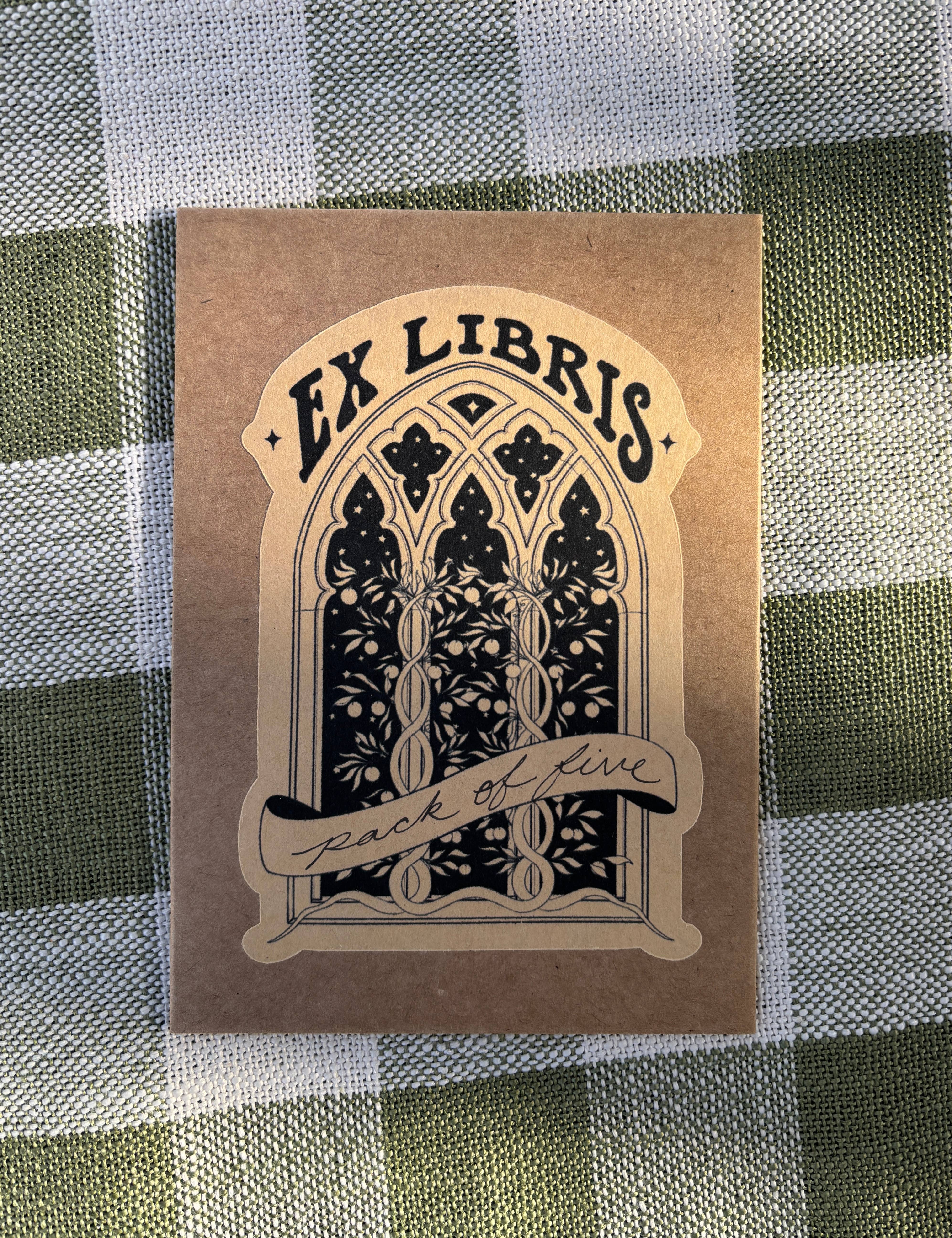 Petrichor & Co. - Vente Autocollant - Autocollant Ex Libris – Design Médiéval de Fenêtre de Château1