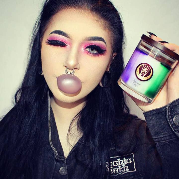 Wickety Wack Candles - Wholesale Jar/filled candle - Amazon Grape Candle1