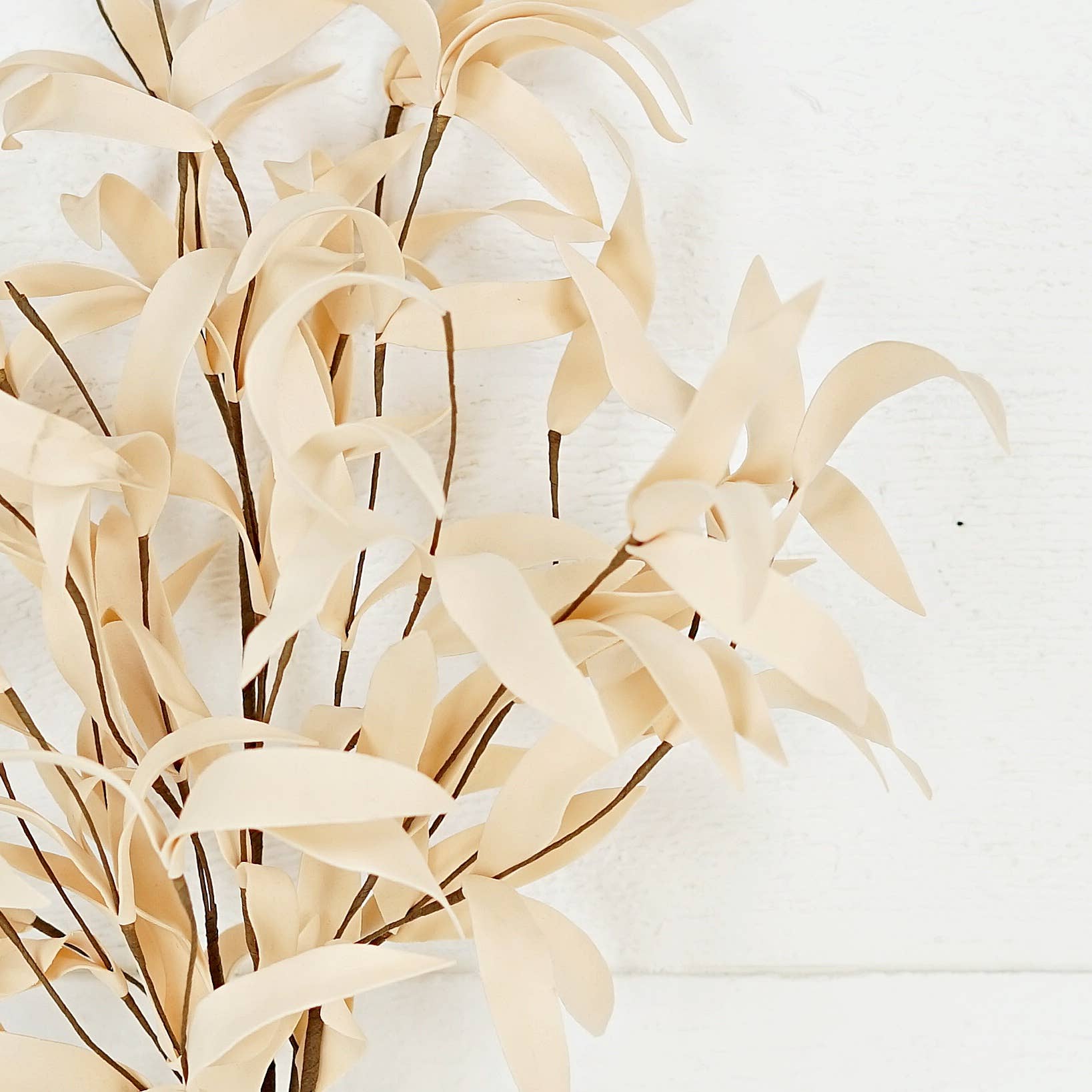 Impressive Enterprises, Inc. - Wholesale Artificial Flowers - 28995 - 24in Buttercup Herb Leaves Bush-12/72pcs1