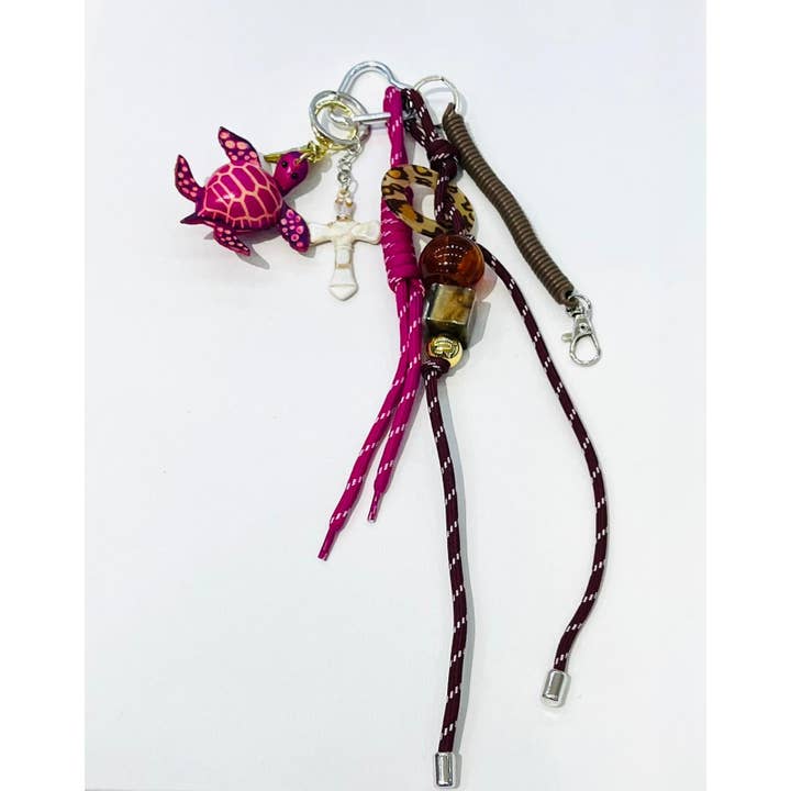 SHEERA - Wholesale Keychain - Women's - Fuchsia turtle keychain1