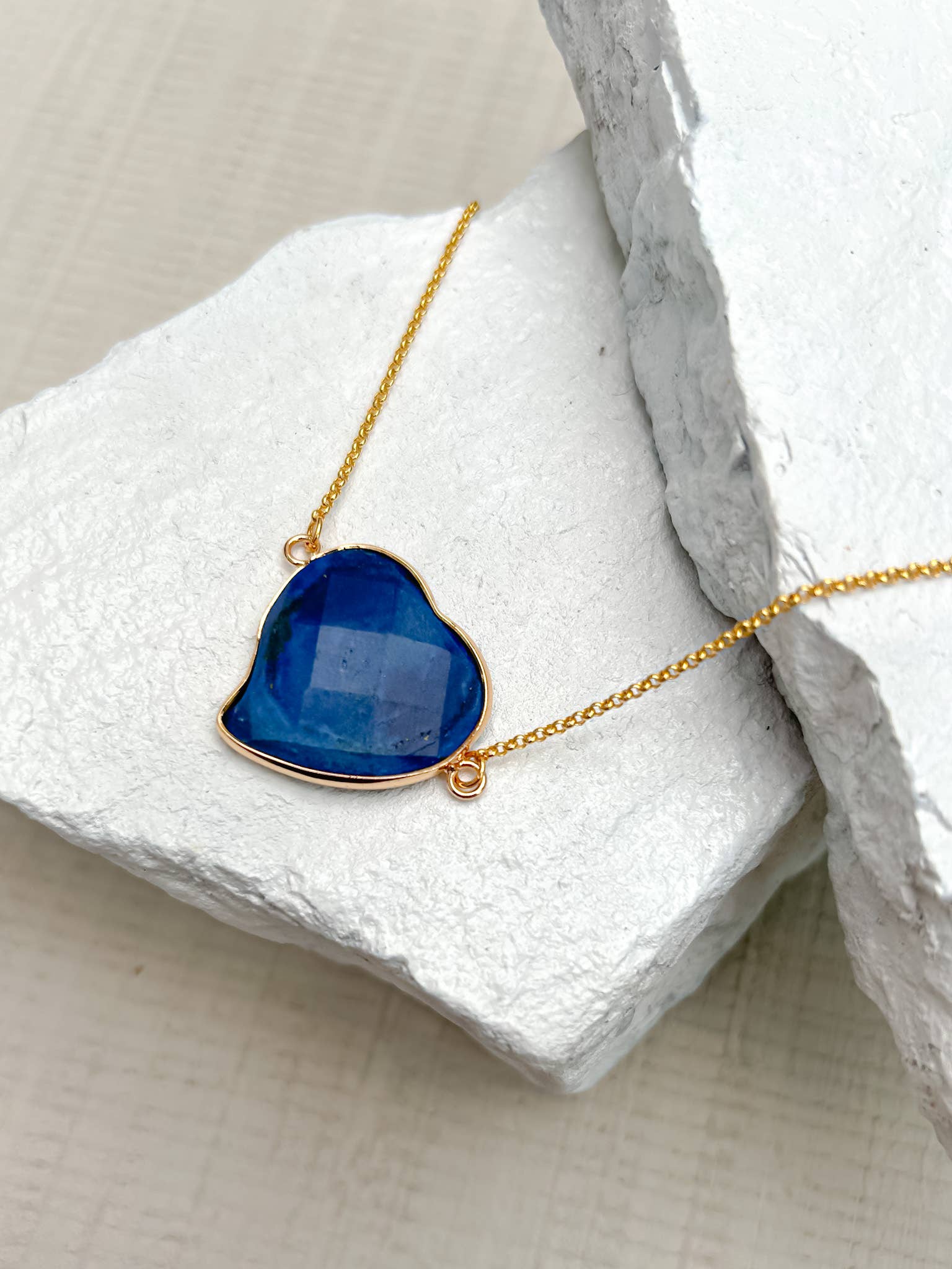 Roc Jewellery - Wholesale Pendant/Charm Necklace - Lapis Lazuli Connector Heart Gold Plated Necklace3