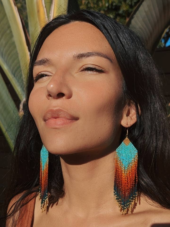 Ethnic earrings handmade with seed beads - CAMA pour la vente par Agua del Río