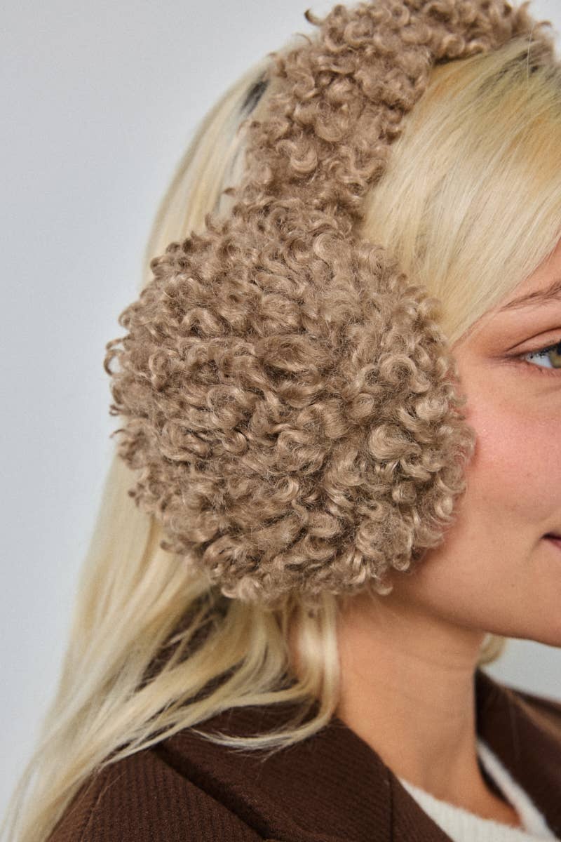 BYREN | ÉLINE L'ATELIER - Wholesale Earwarmers/Ear Muffs - Women's - CC11 faux fur earmuffs7