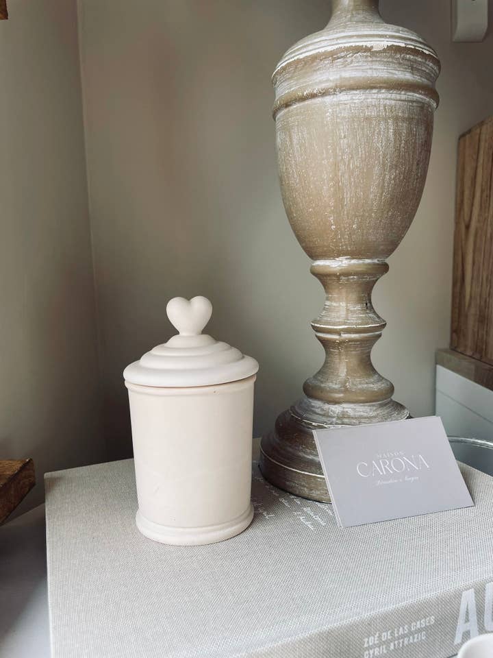 Elixir - scented candle for wholesale by Maison Carona