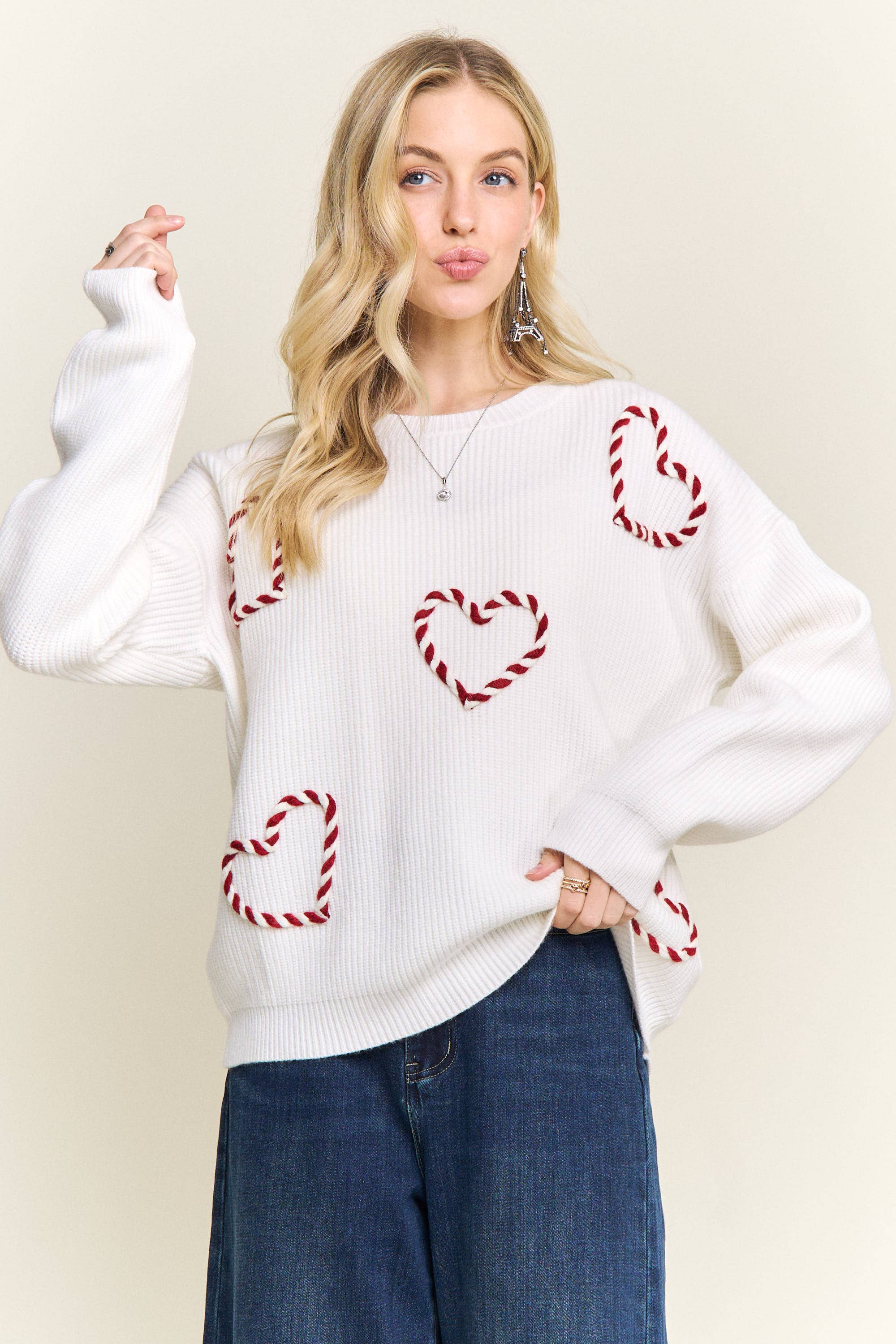 Off White CESW4222-STICKAD TRÖJA KÄPPHJÄRTMÖNSTER för wholesale på Faire0