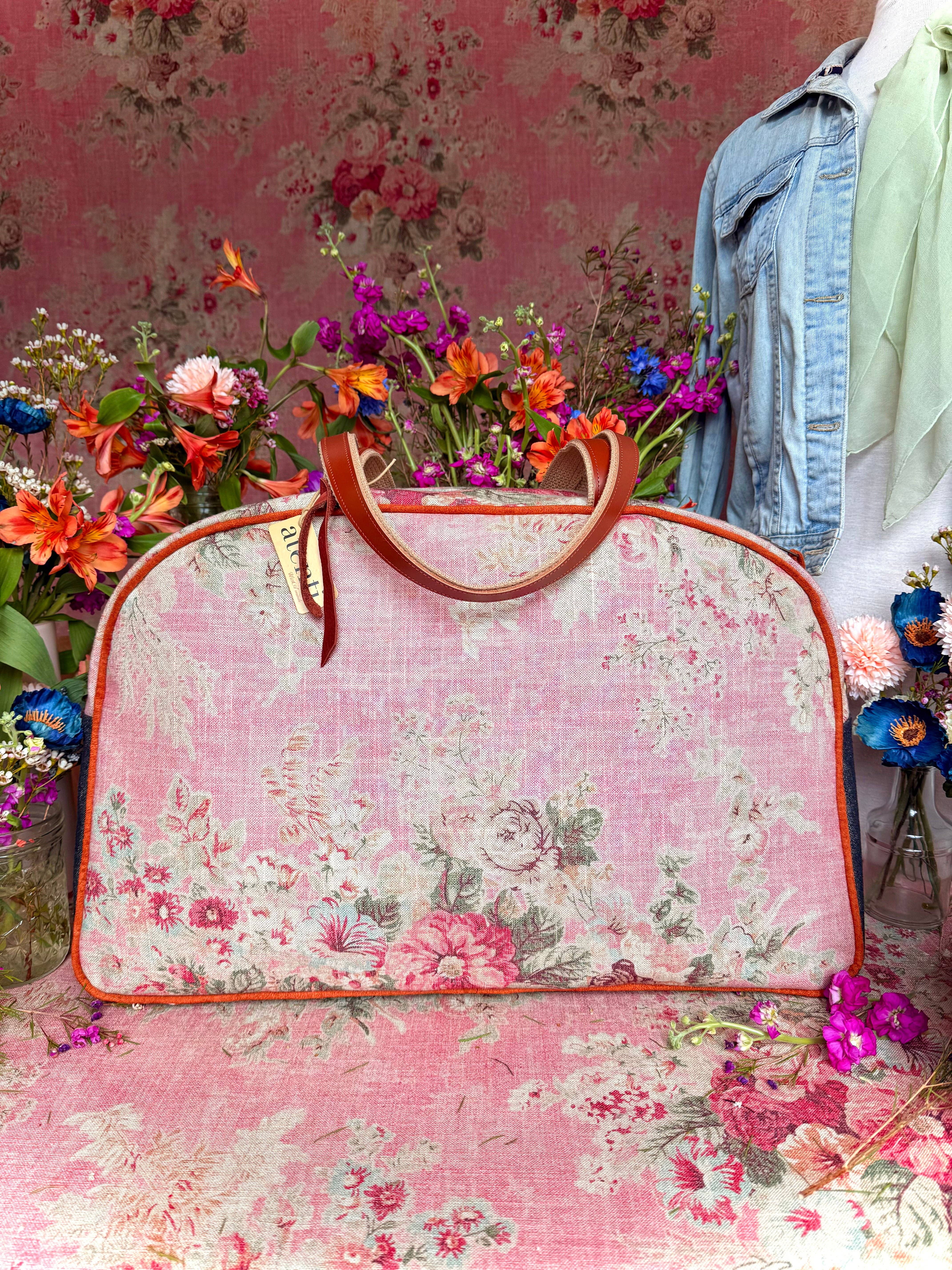 Atenti - Wholesale Weekender Bag - Women's - Handmade Atenti Rosewood Overnighter Weekender– USA Made1