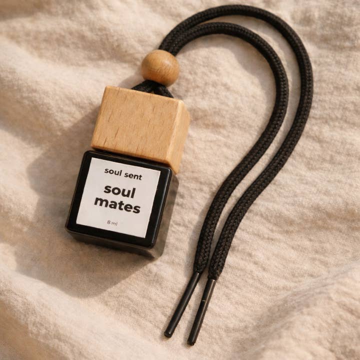 soul mates car diffuser for wholesale by Soul Sent