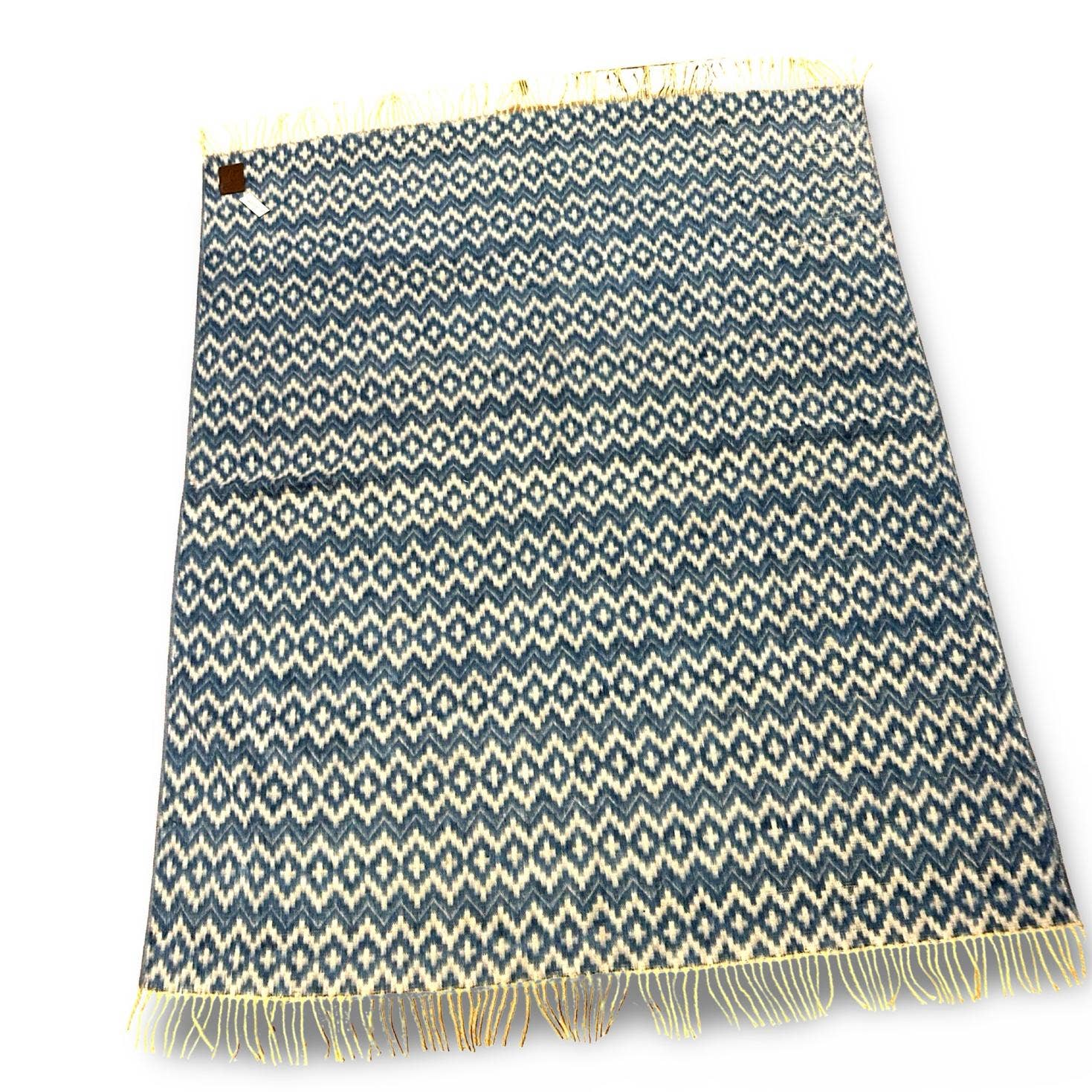 Sanyork Fair Trade - Wholesale Throw Blanket - Reversible Brushed Alpaca Blue Chacana Inca Cross Pattern3
