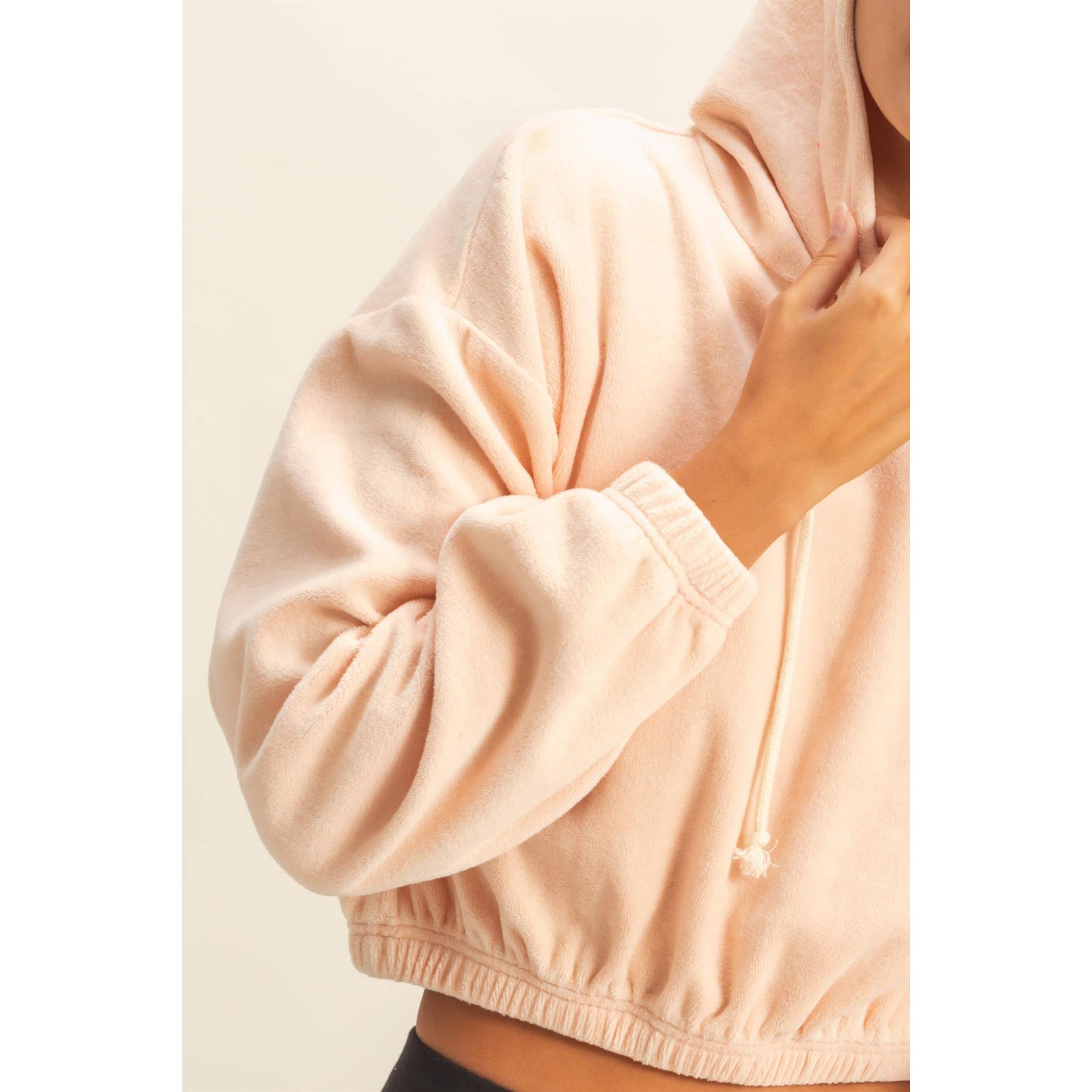 HYFVE – Engroshandel Hoodie – Kvinder – Beskåret velour hættetrøje11