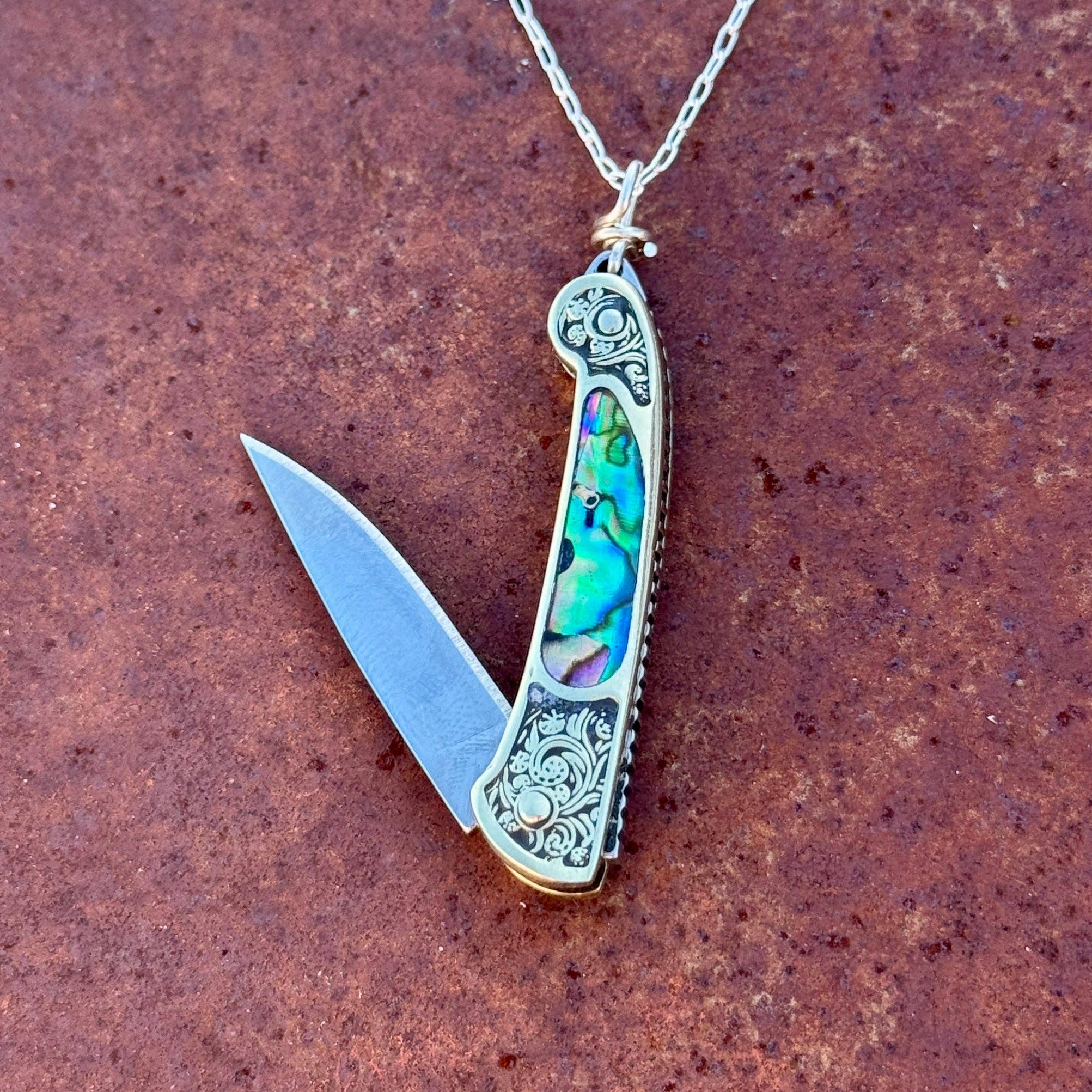 Fluff Hardware – Engroshandel Halskæde med vedhæng – Lennox halskæde1