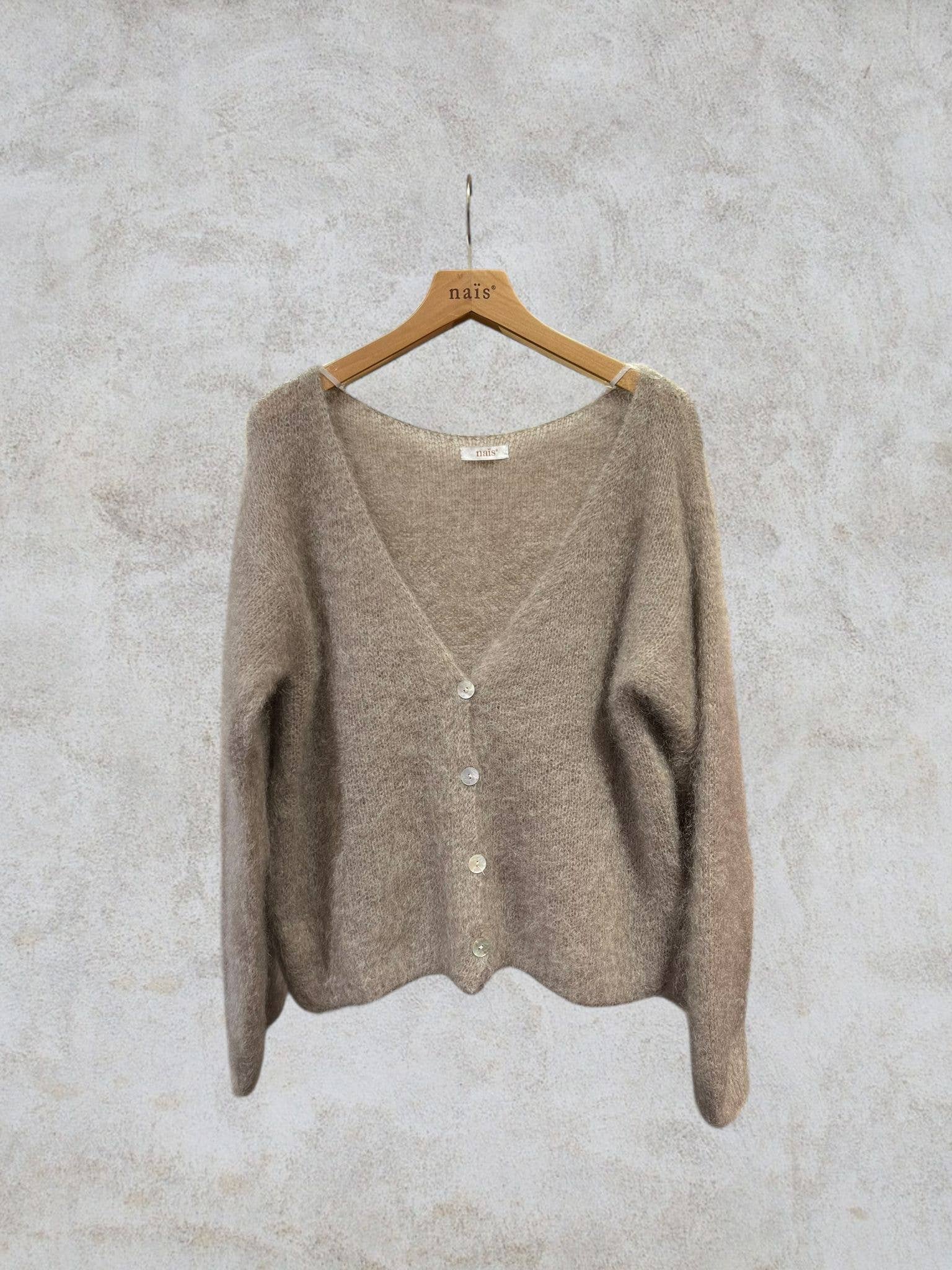 NAÏS PARIS – wholesale Cardigan – Women’s – V-neck cardigan with long sleeves in 80% kid mohair4