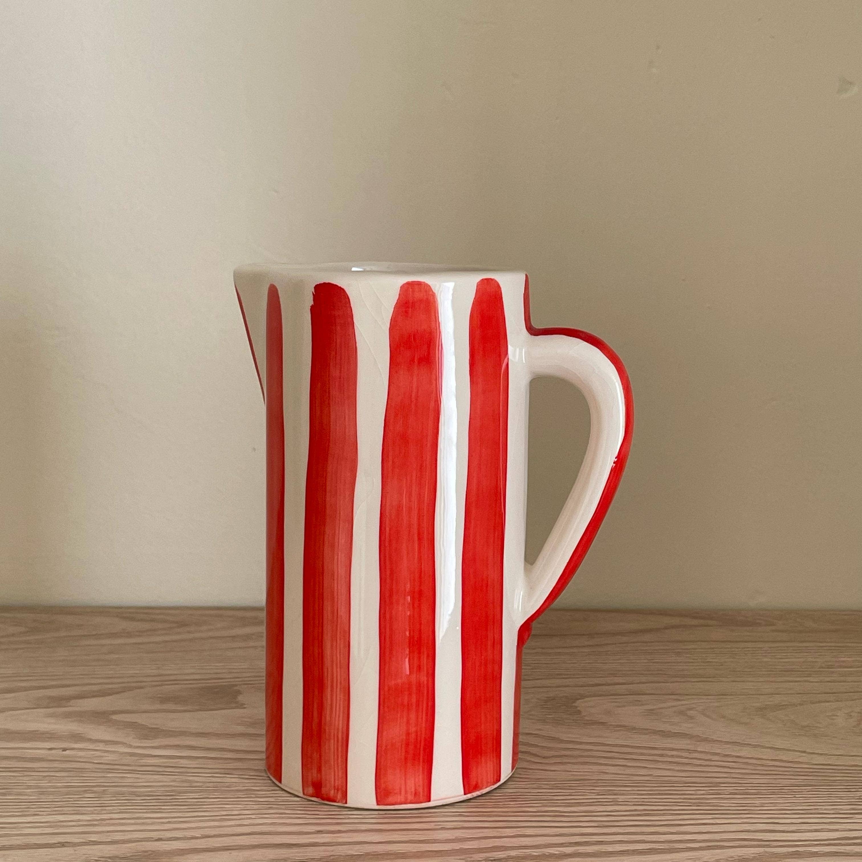 LeBazare - Vendita all'ingrosso Caraffe - Brocca in ceramica a righe rosse e bianche dipinta a mano (1 L)3