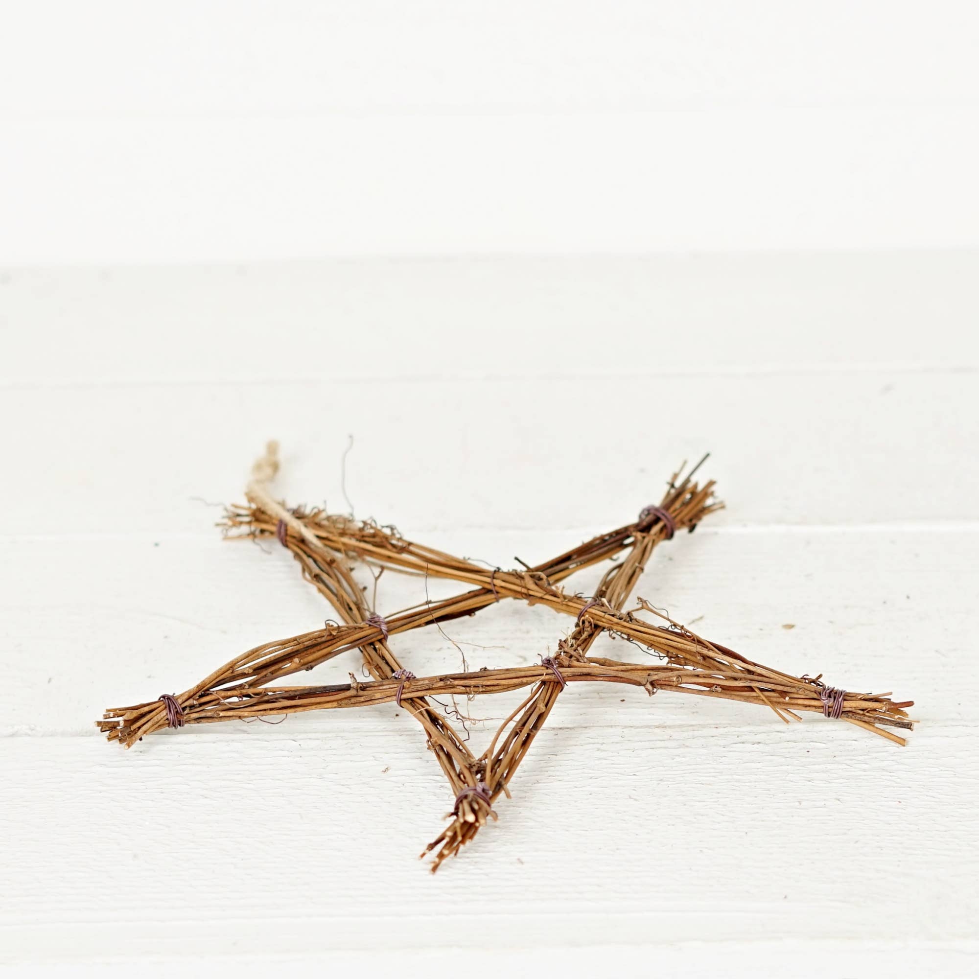 Holiday Depot Inc. - Wholesale Ornament - 570313- 10IN ANGLE VINE TWIG STAR3