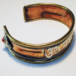 Tika – Großhandel Manschettenarmband – Tri-Metall-OM-Manschette1