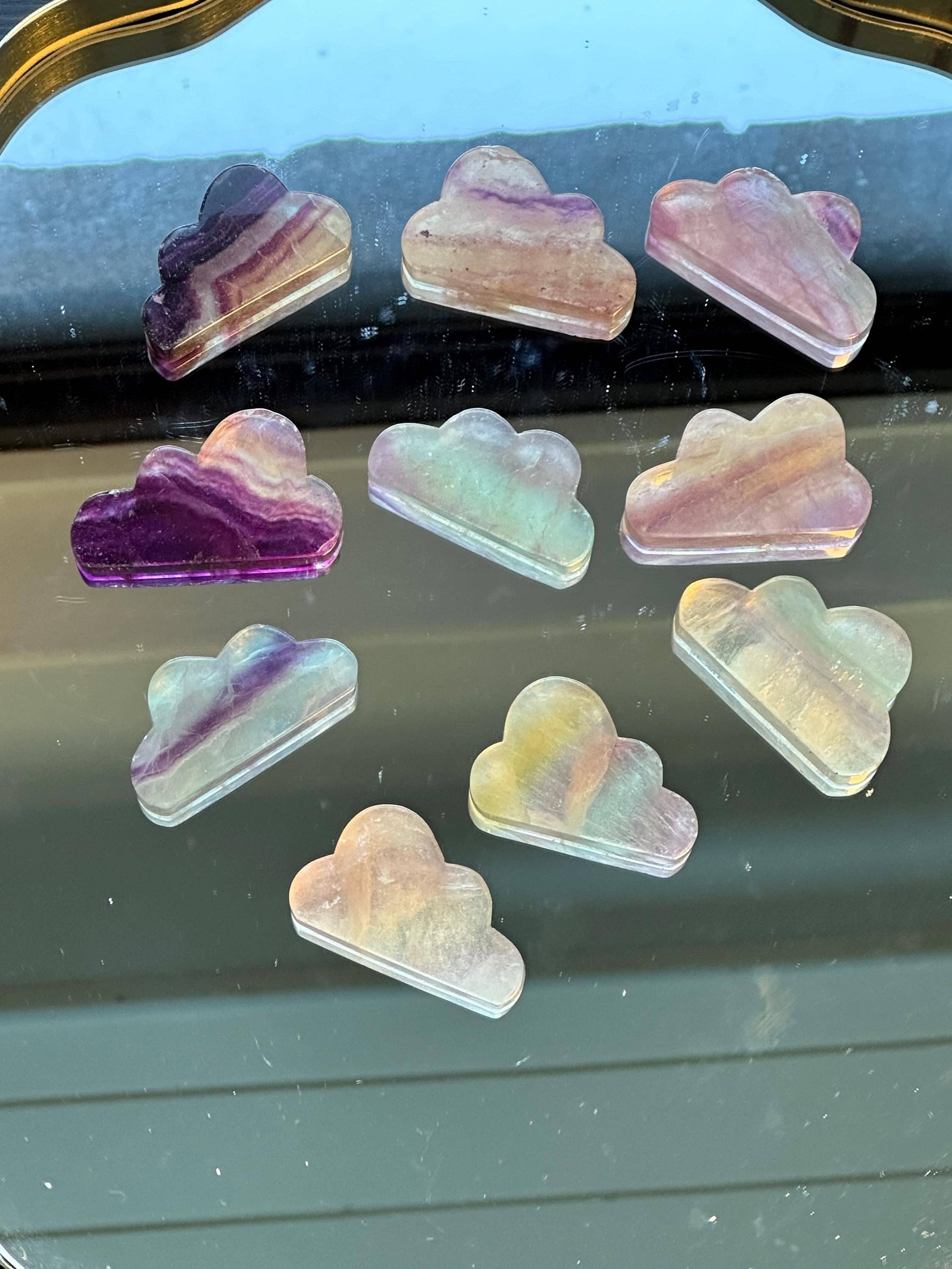 Moon Rituals - Wholesale Spirituele steen/kristal - Natuurlijke Regenboog Fluoriet Wolk | Handgesneden Geneeskrachtige Kristal voor Harmonie & Focus | Kerst Kristal Cadeau0