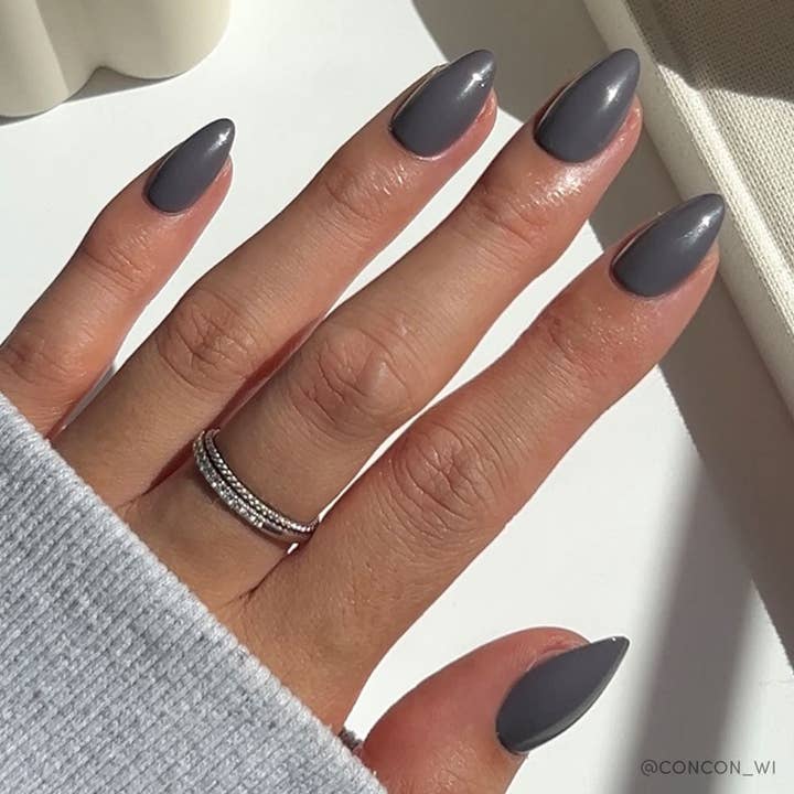 Glamnetic - Wholesale Press-On/Fake Nails - Ash Gray Press-On Nails | Fall Solids | Short Almond