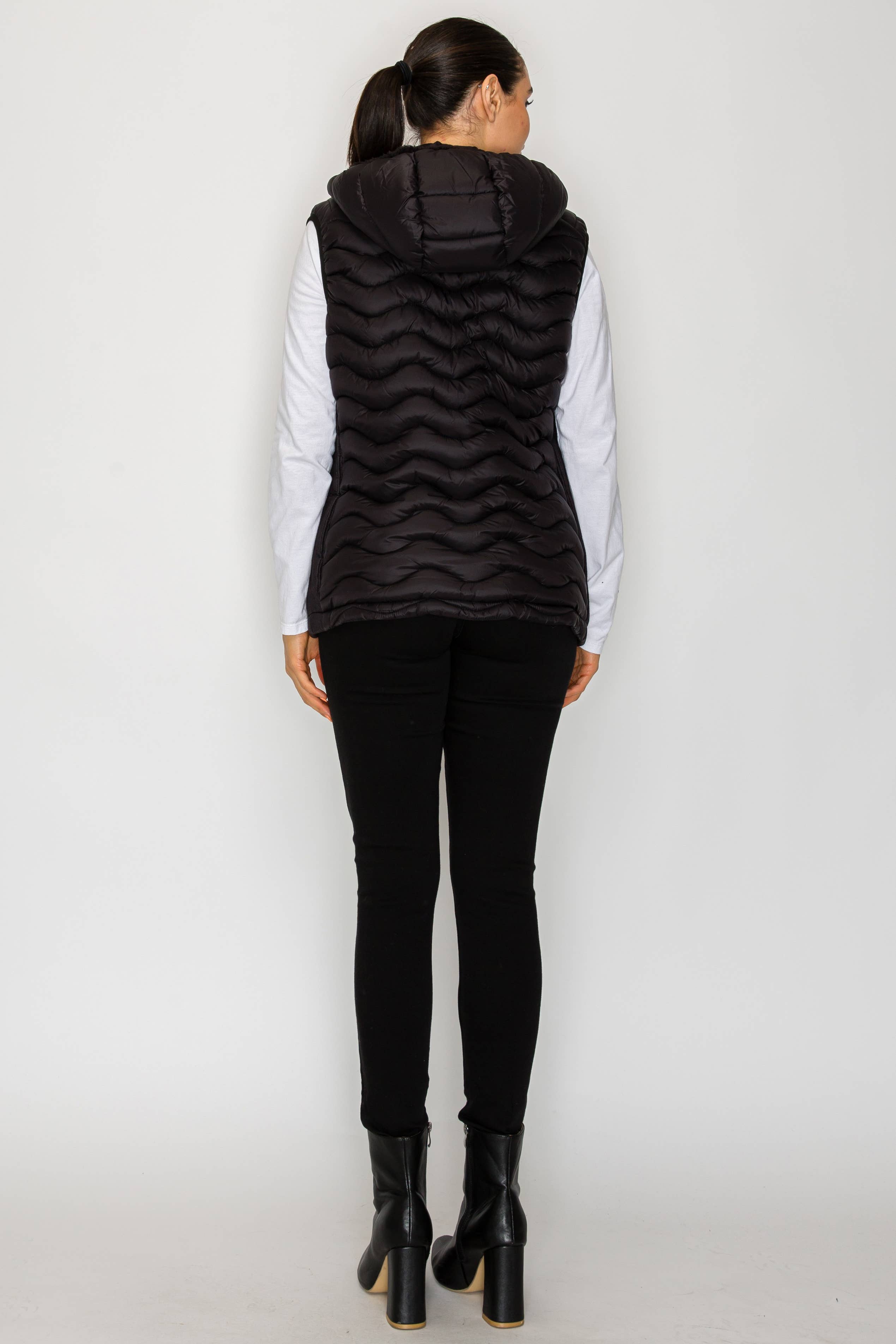 V390 Damväst med huva utan ärmar (V390) för wholesale på Faire15