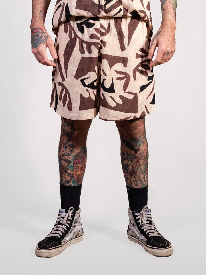 Short Hera pour la vente par Auê Clothing