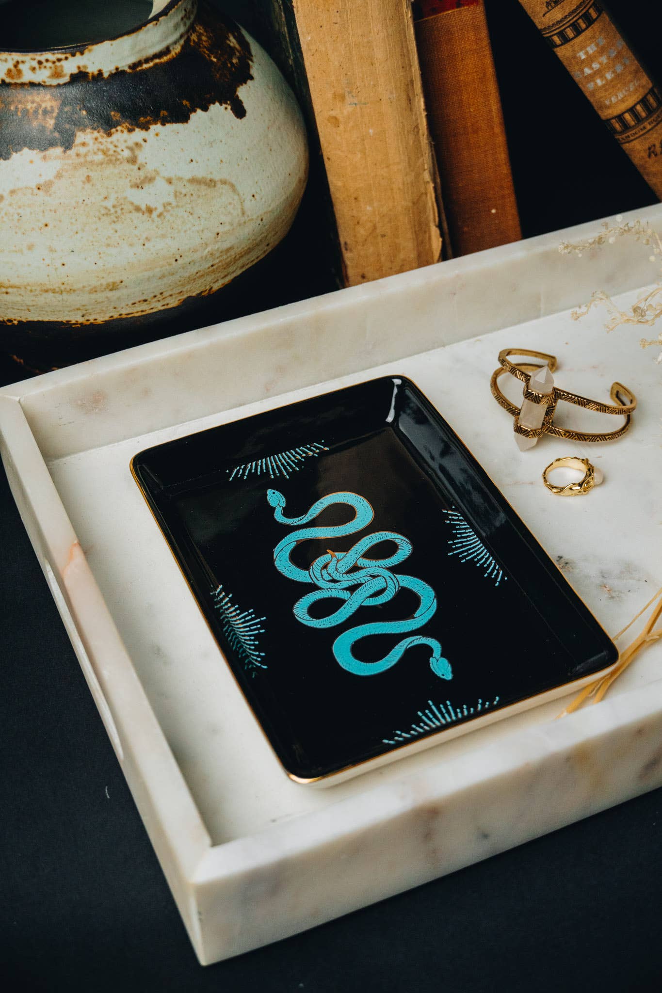 Spitfire Girl – wholesale Decorative tray – Golden Age Serpent Ceramic Tray8