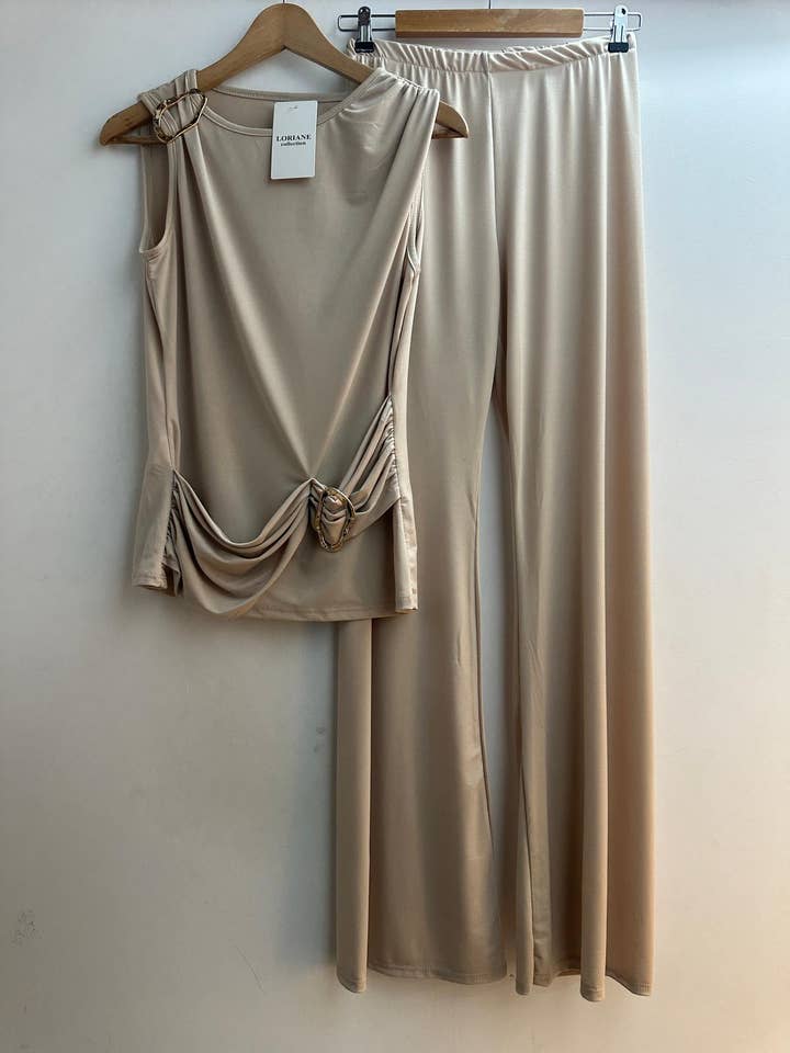 10061 Set unico per la vendita all'ingrosso da parte di LORIANE