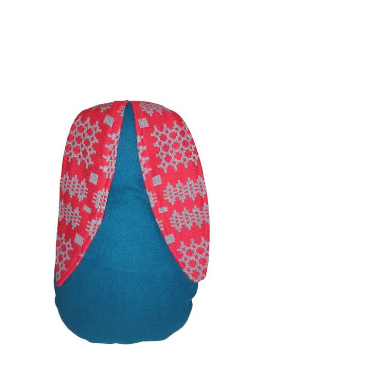 Moose & Co - Wholesale Throw/Decorative Pillow - Red Bunny shaped cushions 1