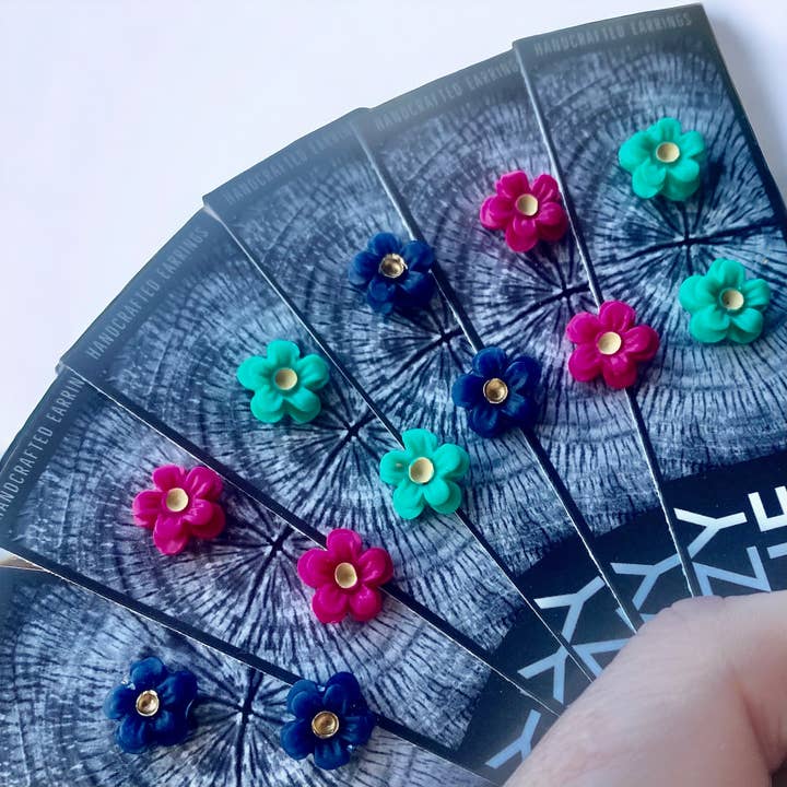 Lazy Pine Clay Design - Wholesale Jewelry Set - Mini Flower Stud Set7