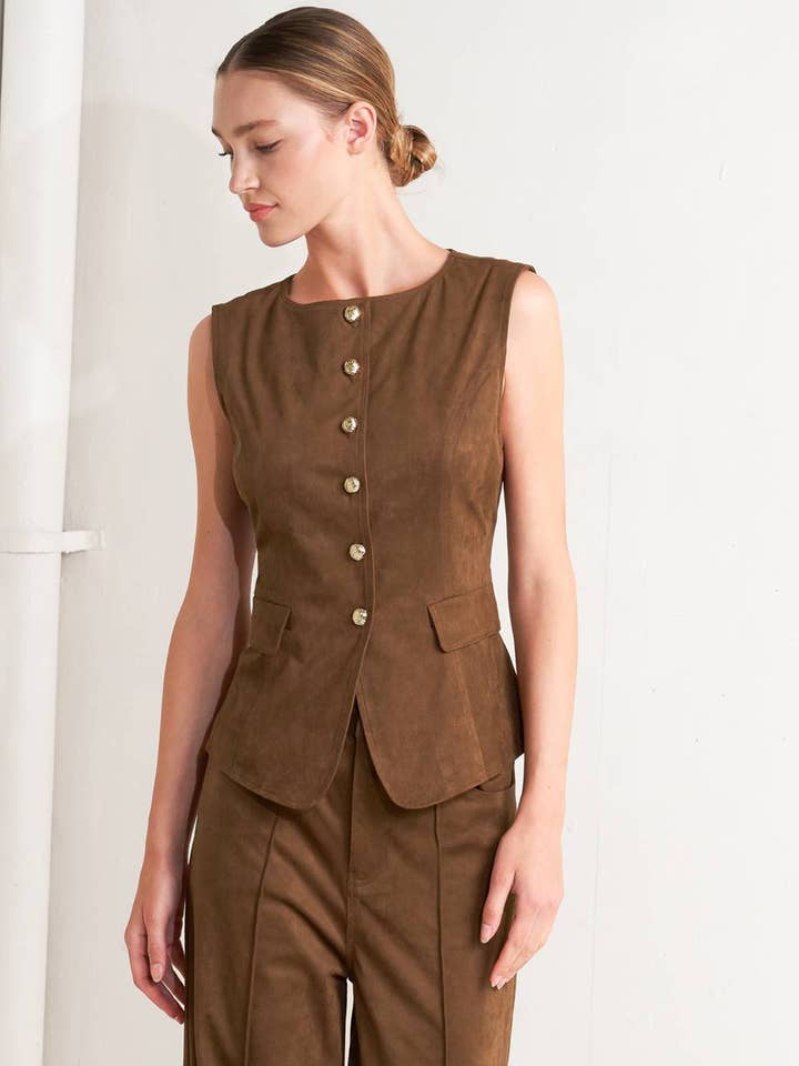 Eine Weste aus Kunstveloursleder - FJ1306 für den Großhandel von FLYING TOMATO