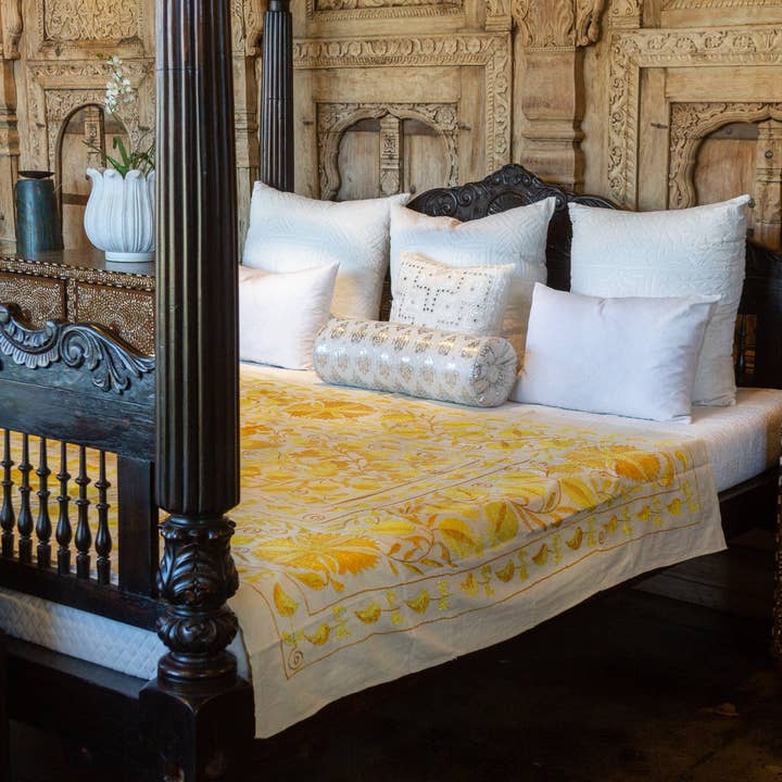 Jeté Melina Suzani pour la vente par De-cor