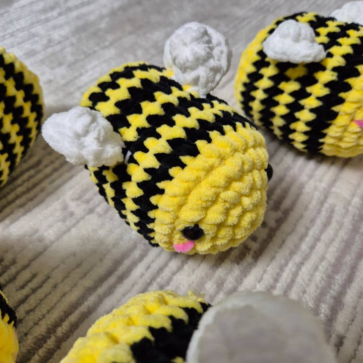 despinacrafting - Wholesale Stuffed/Plush Toy - Kids & Baby - Crochet Stuffed Toy Bee4