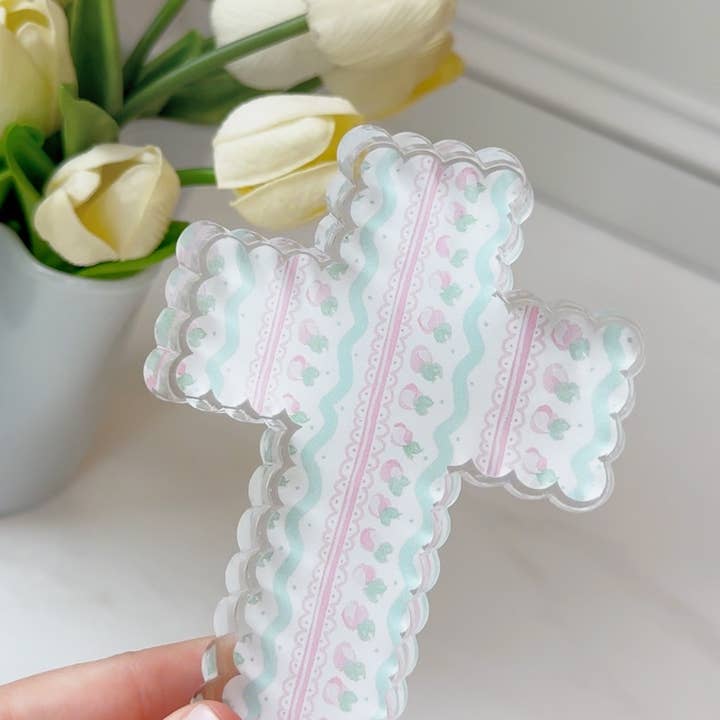 Anna Walding Art - Wholesale Decorative Tabletop Object - Scalloped Acrylic Cross Blocks 3