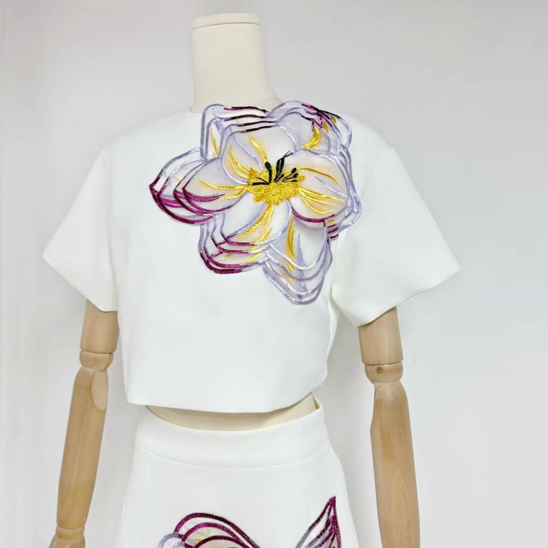 Productseeker - Vendita all'ingrosso Completo top e gonna - Donna - Completo Estivo Elegante 3D con Fiori a Maniche Corte e Gonna 21Y8