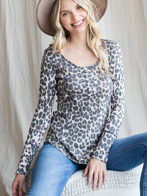 Casual Animal Print Button-Front Knit Top T4334 for wholesale by 7th Ray