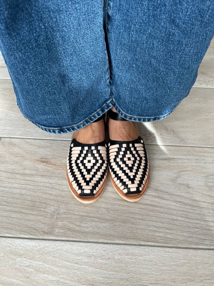 MyMexicanHome – wholesale Sandals – Women's – Handmade Leather Huarache Sandals for Women | DATTELN4