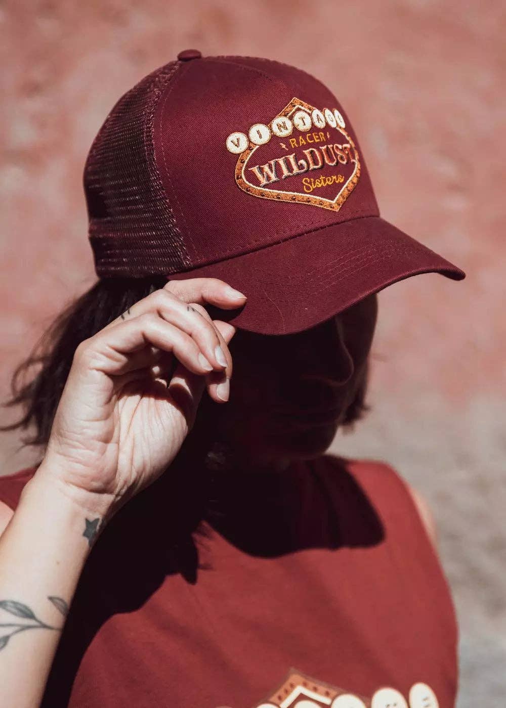 WILDUST - Wholesale Trucker Hat - Women's - CAP - VEGAS0