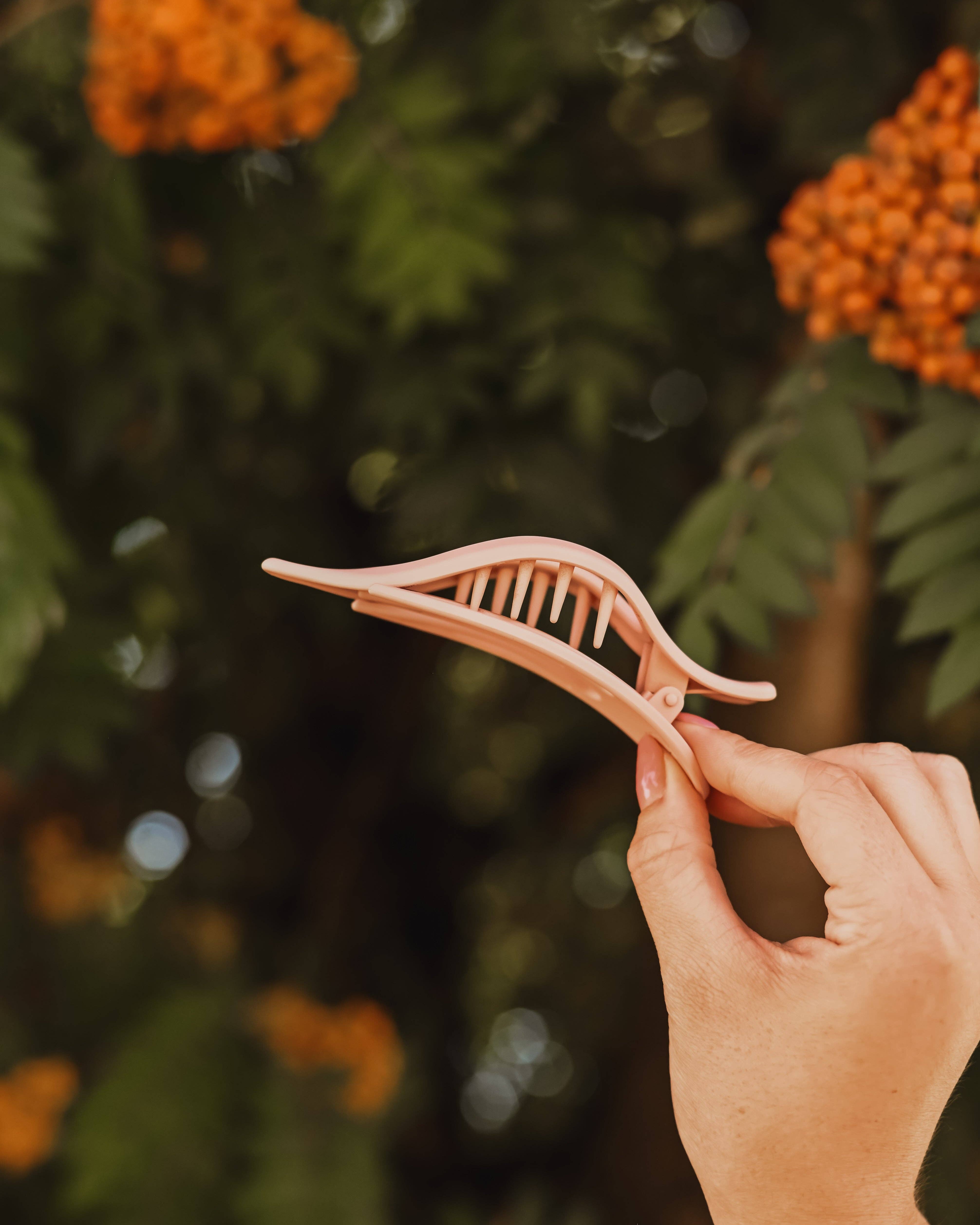 Share Studio - Wholesale Hair Clip - Women's - Charm Pink Lay Flat Wide2