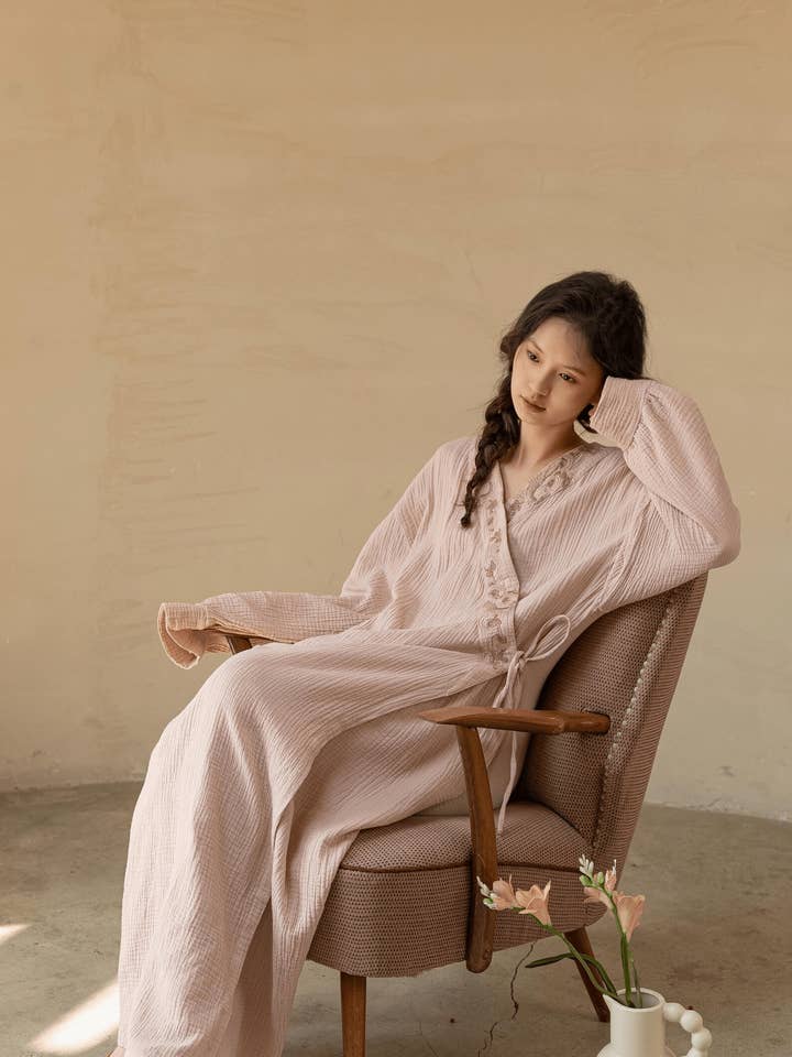 Lian Collection – wholesale Robe – Women's – 100% Cotton Robe & Dress Loungewear Set – Embroidery Gauze4