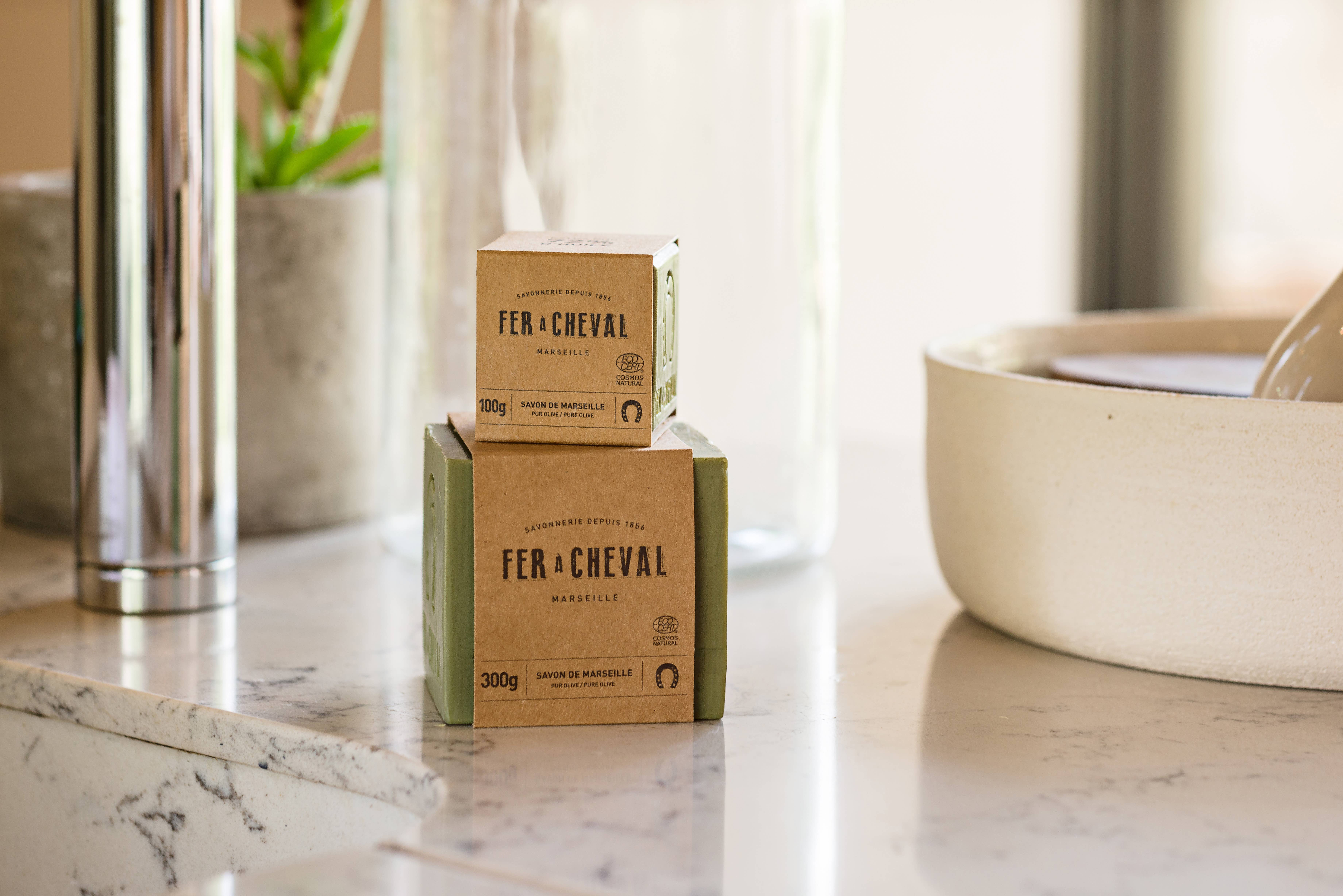 Fer à Cheval US - Wholesale Bar Soap - Pure Olive Marseille Soap Cube 10.59 oz - 100% natural and 100% olive oil base Vegetal Marseille Soap Cube 10.59 oz - 100% natural and 100% olive oil base without coloring, perfume or preservatives 2