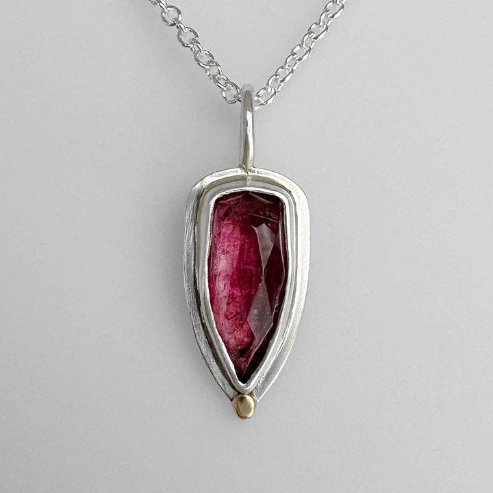 Colar Aura de Turmalina Rosa por atacado de McKenzie Mendel Jewelry
