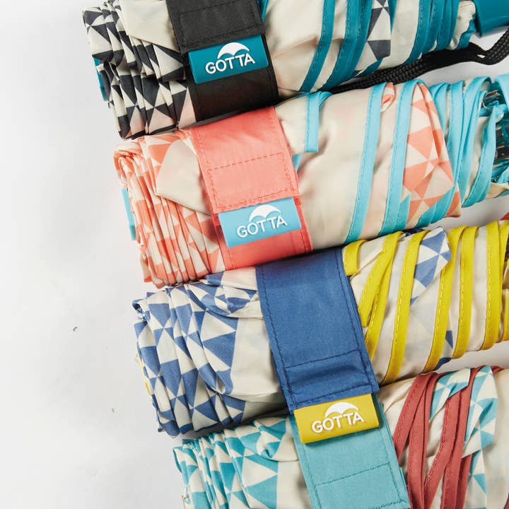 Ezpeleta - Wholesale Umbrella - Women's - Gotta folding umbrella for women with geometric print1