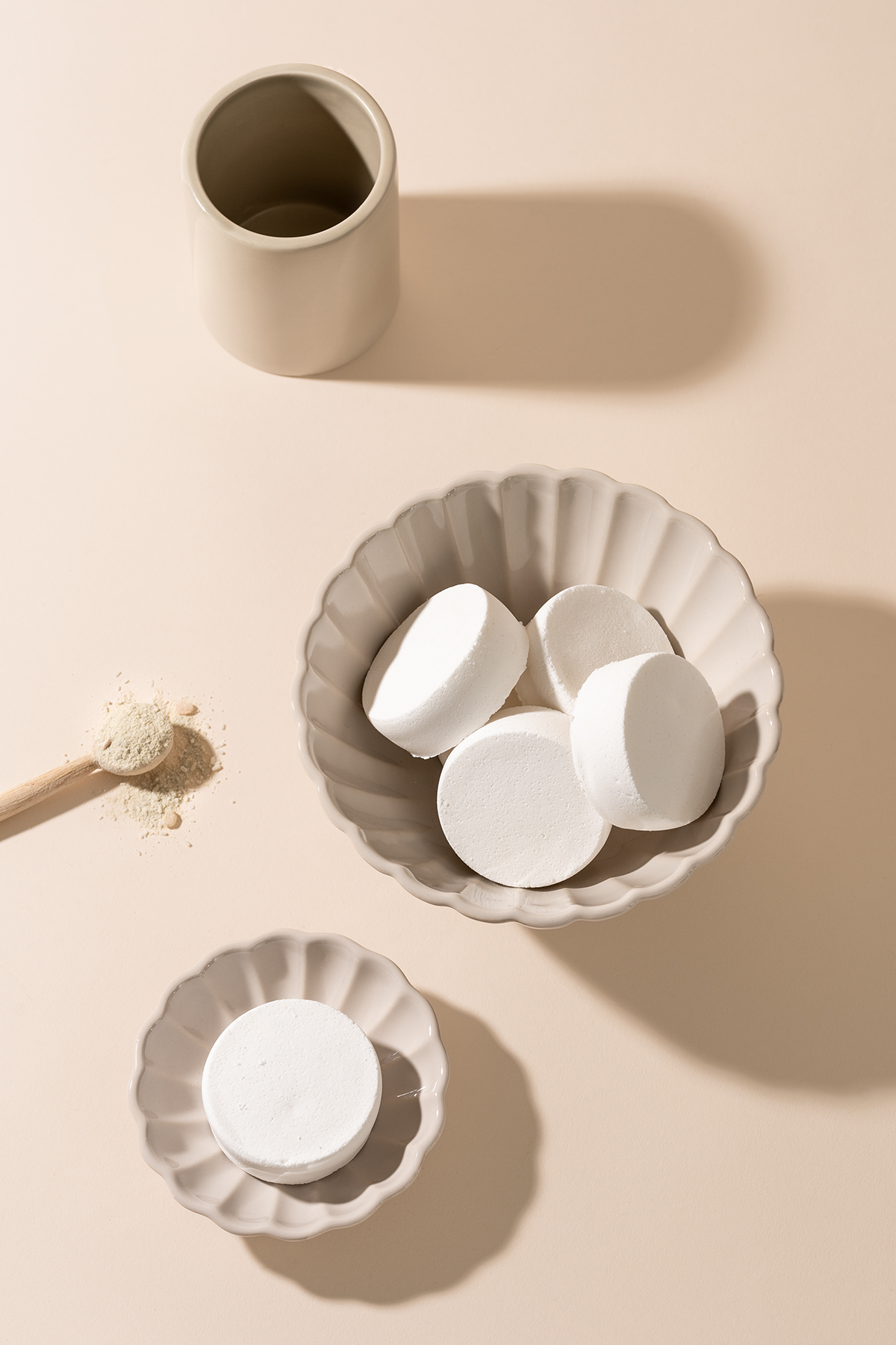 COCO & MOI - Wholesale Shower Steamer/Bomb - Vapeur de Douche Menthe Poivrée & Eucalyptus1