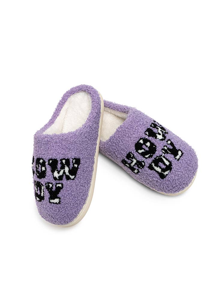 Living Royal - Wholesale Slippers - Women's - Indoor / Outdoor Slippers - Cow Print "Howdy" - Purple1