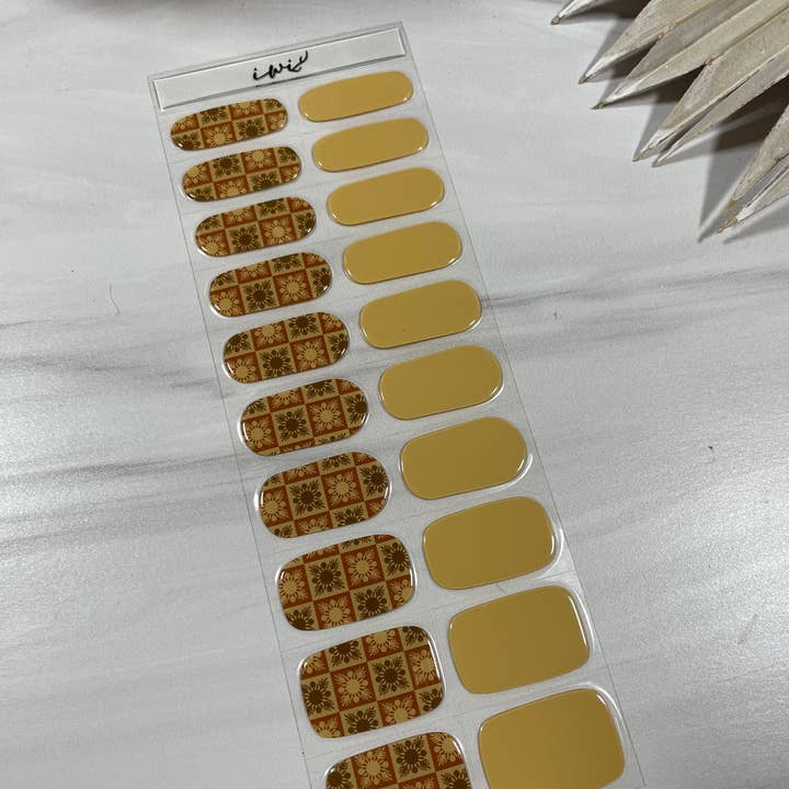 Iwi Nails - Wholesale Press-On/Fake Nails - Mokulehua x Iwi Nails: Retro ʻUlu Quilt