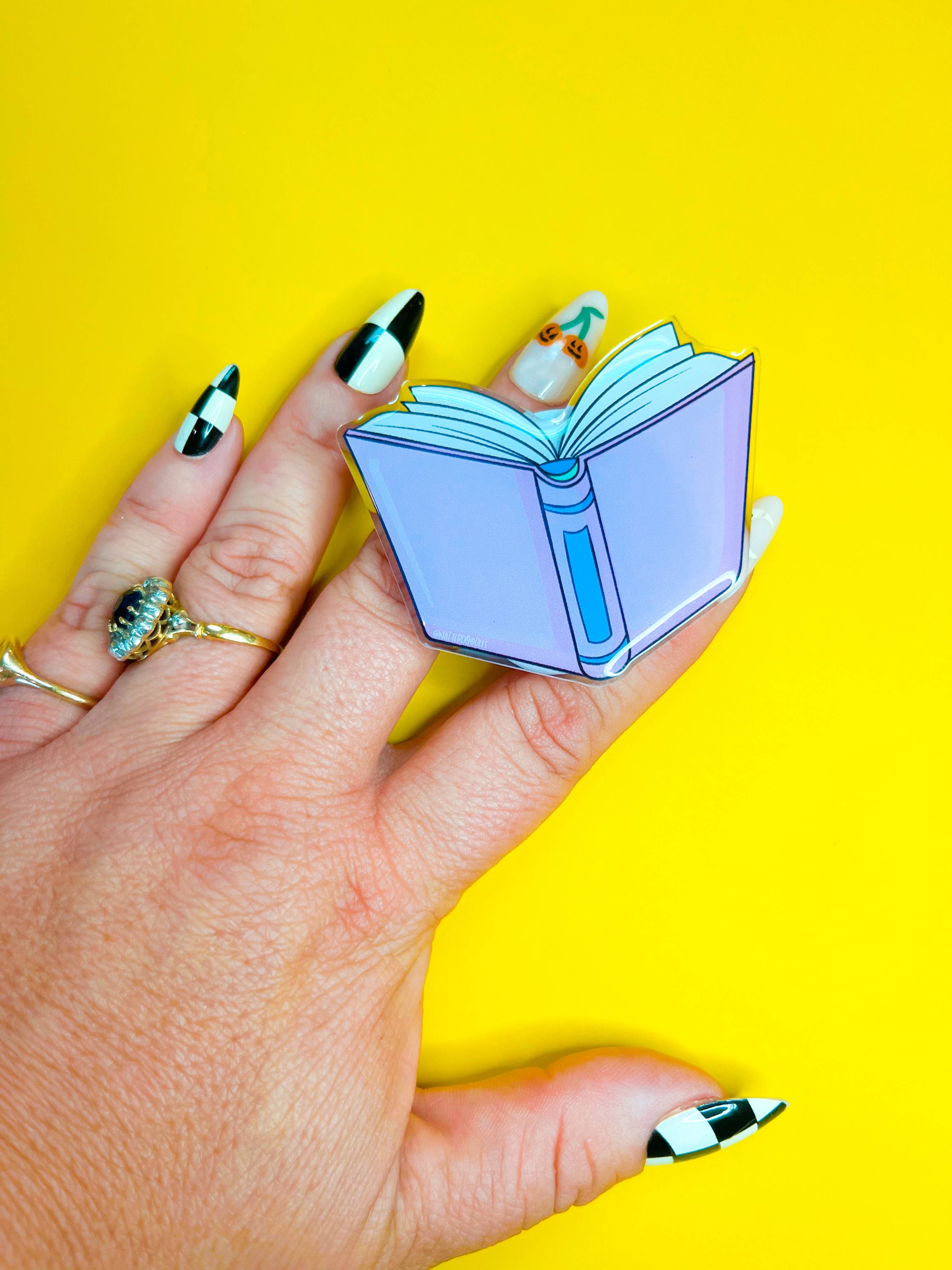 NatterDoodle - Venta al por mayor Soporte para móvil - Biblioteca de libros para profesores de lectura Call Me Bookish Phone Grip, rosa3