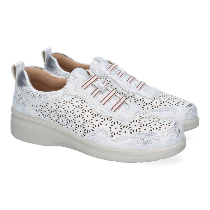 Women's Casual Slip-On Shoes Comfortable Elegant Silver for wholesale by Brideluxe Mayorista