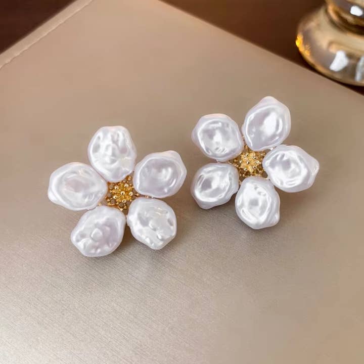 PEARL BLOSSOM STUDS (PAIR) for wholesale by Ashlen