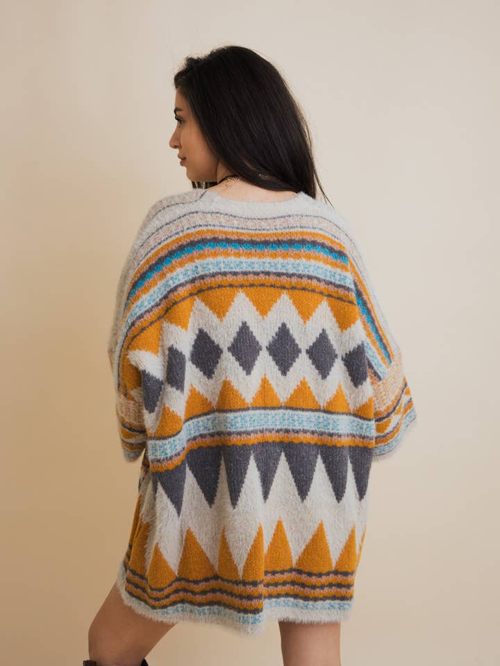 Leto Accessories - Wholesale Cardigan – Women’s - Boho Faux Fur Ruana Wrap with Cozy Pockets - Tribal Cardigan11