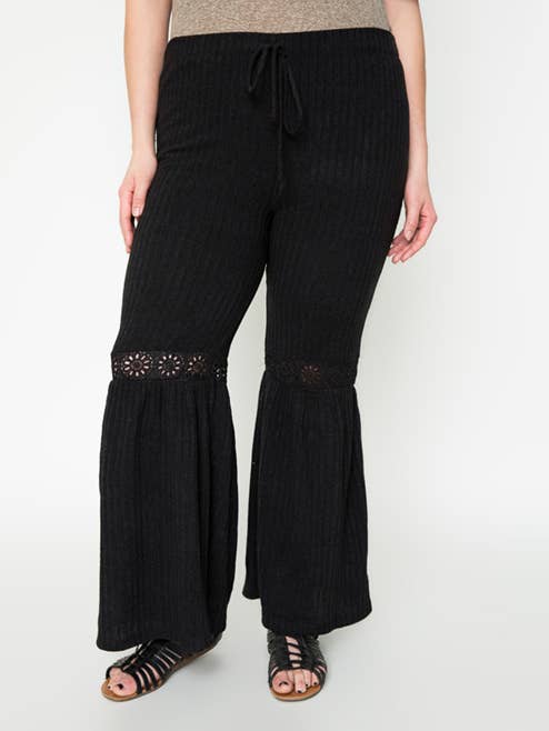 ..SI-1312 Pantalones Acampanados de Punto Canalé con Encaje para Tallas Grandes - para venta al por mayor de 42POPS