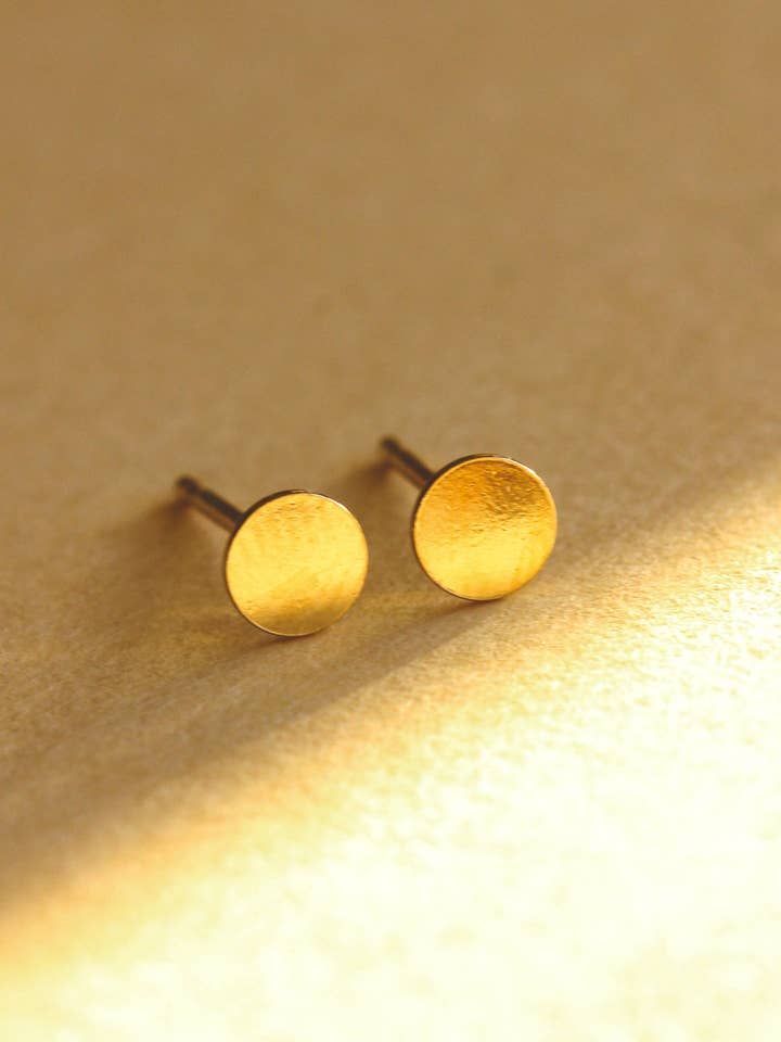 Sabrina Dot Stud Earrings for wholesale by Everly Made