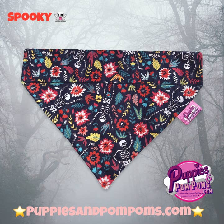 Puppies & Pom Poms - Wholesale Pet Bandana - Dog - Autumn Celebration Halloween Dog Bandana