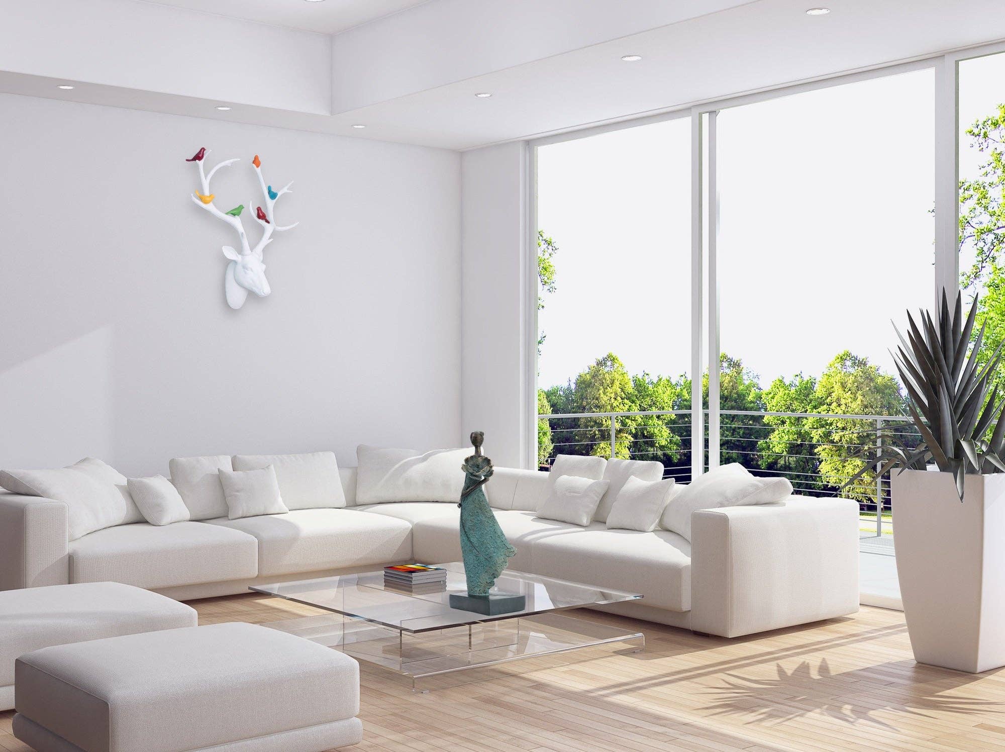 Bentley & Bo - Vente Décoration murale - Tête de cerf blanche avec oiseaux colorés1